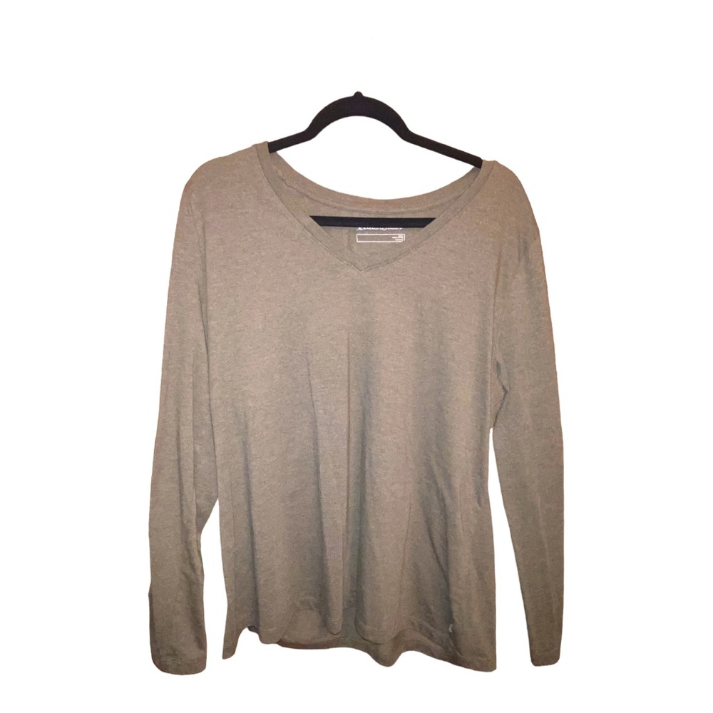 Comfortable long sleeve Tee!